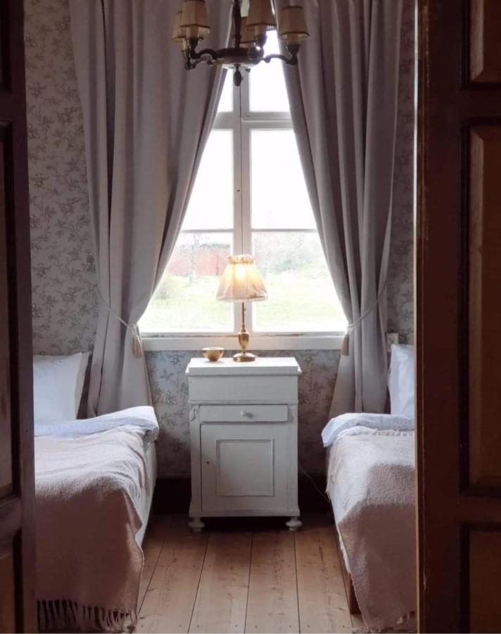 Ronehamn Bed And Breakfast Hemse Buitenkant foto