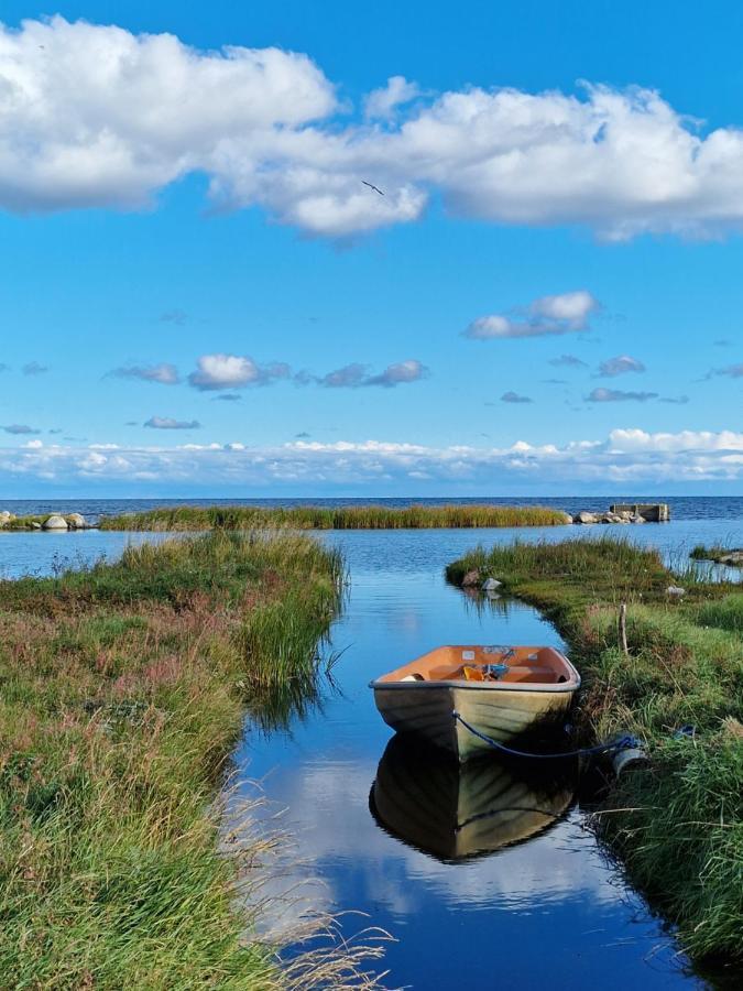 Ronehamn Bed And Breakfast Hemse Buitenkant foto
