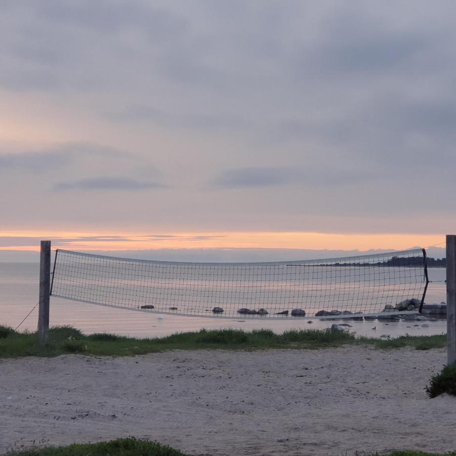 Ronehamn Bed And Breakfast Hemse Buitenkant foto