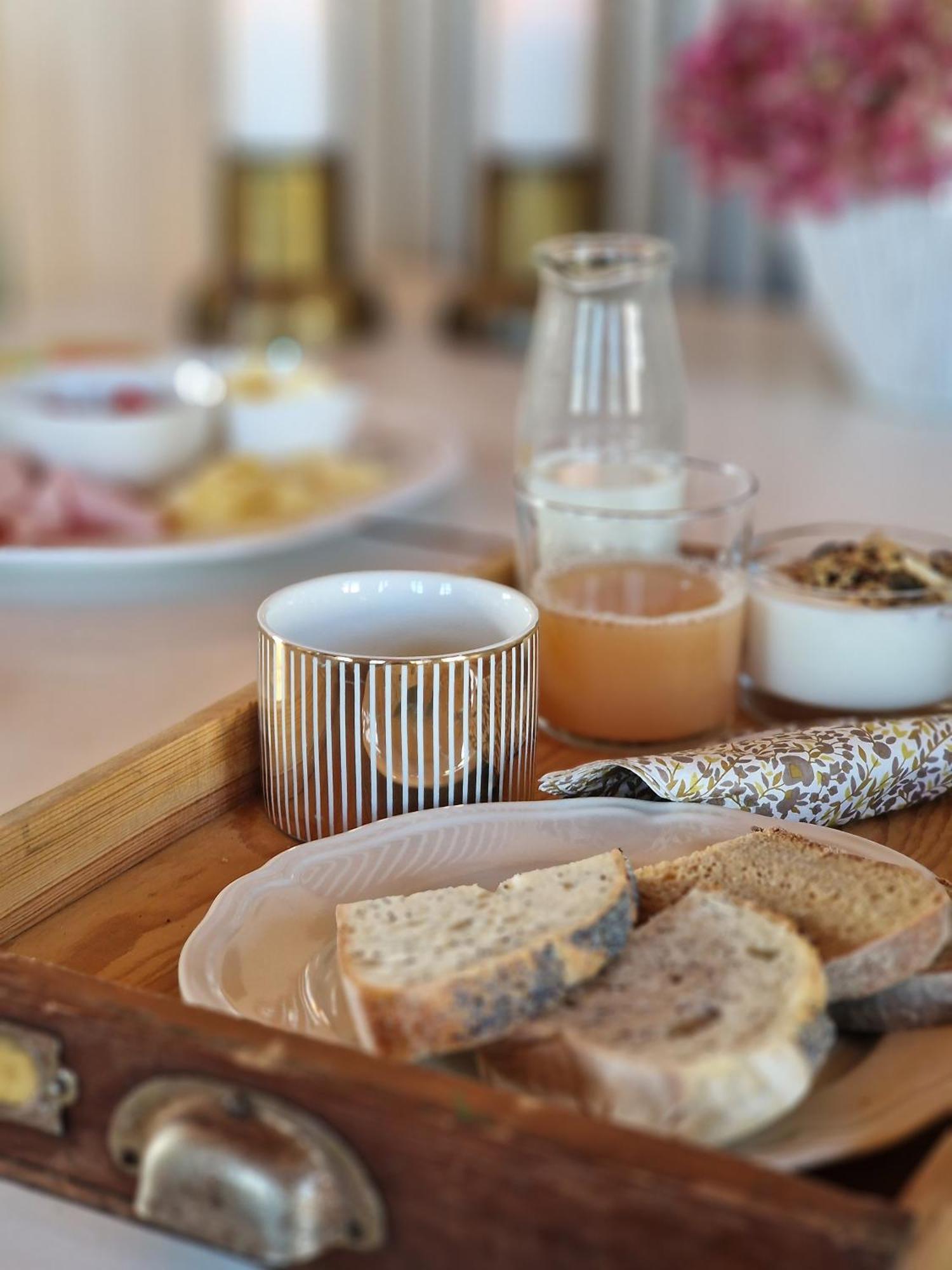Ronehamn Bed And Breakfast Hemse Buitenkant foto