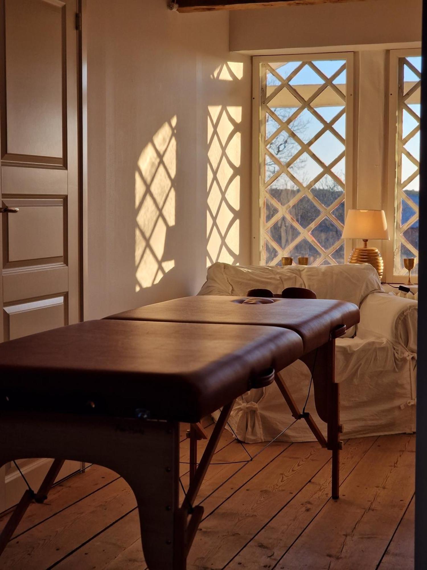 Ronehamn Bed And Breakfast Hemse Buitenkant foto